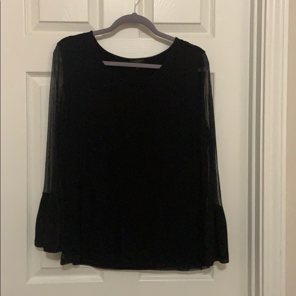 Super cute sheer top